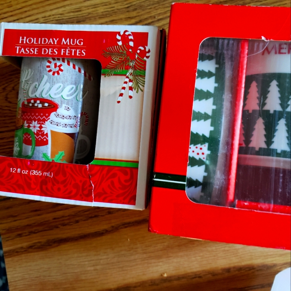 Boxed Christmas Bath Set and Coffee Mug